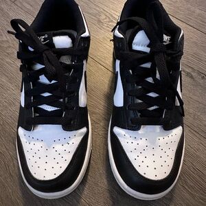 Nike Dual-Tone Black and White Shoes